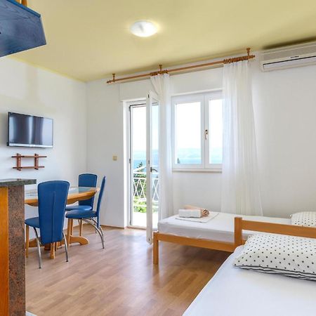 1 Bedroom Beautiful Apartment In Duće Zewnętrze zdjęcie